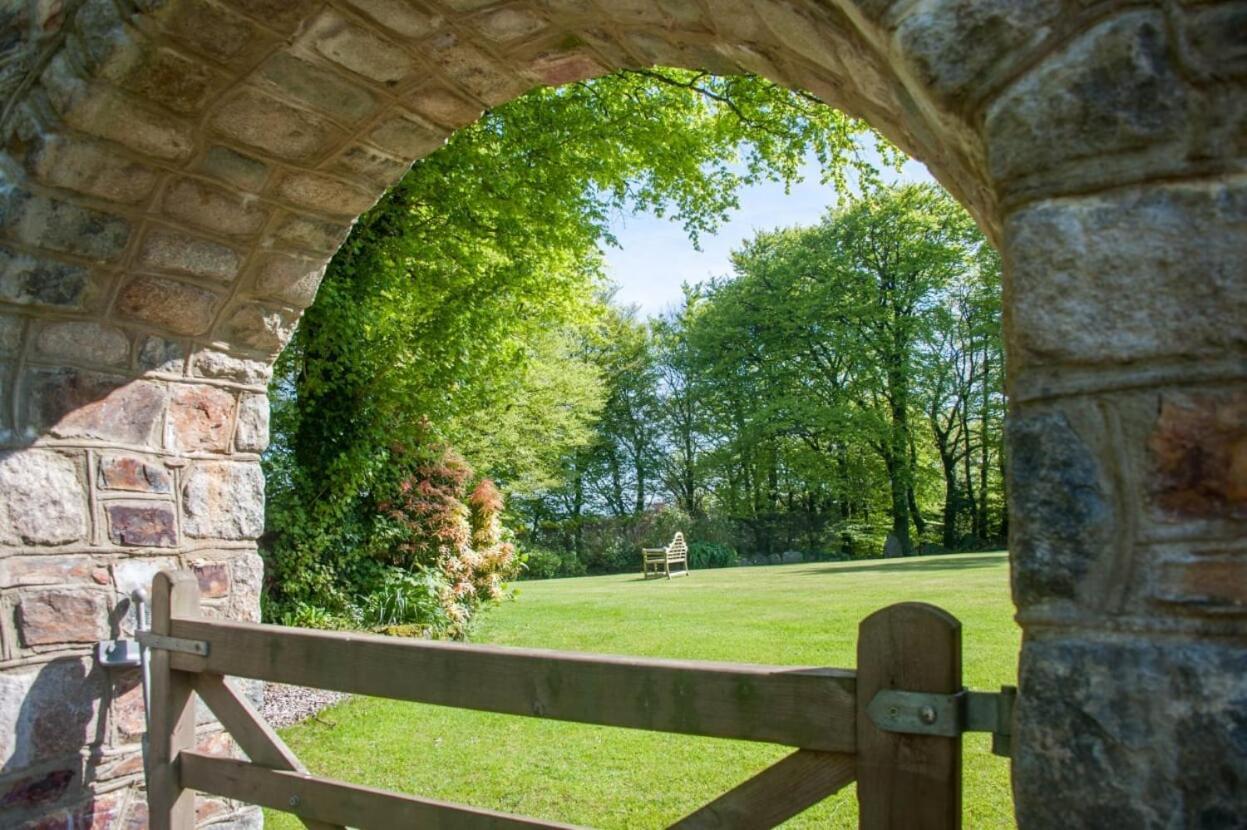 Bed and Breakfast Knole Farm Okehampton Esterno foto
