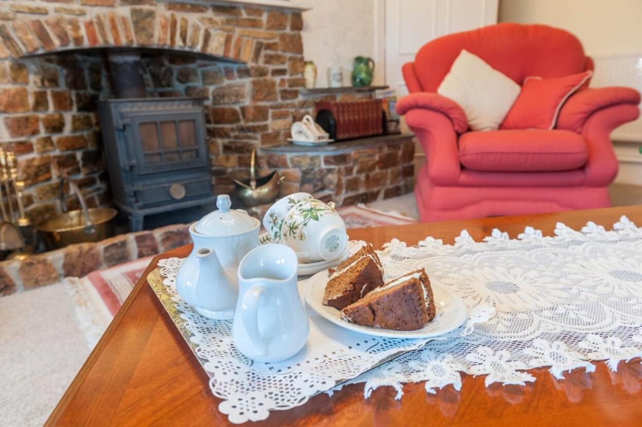 Bed and Breakfast Knole Farm Okehampton Esterno foto