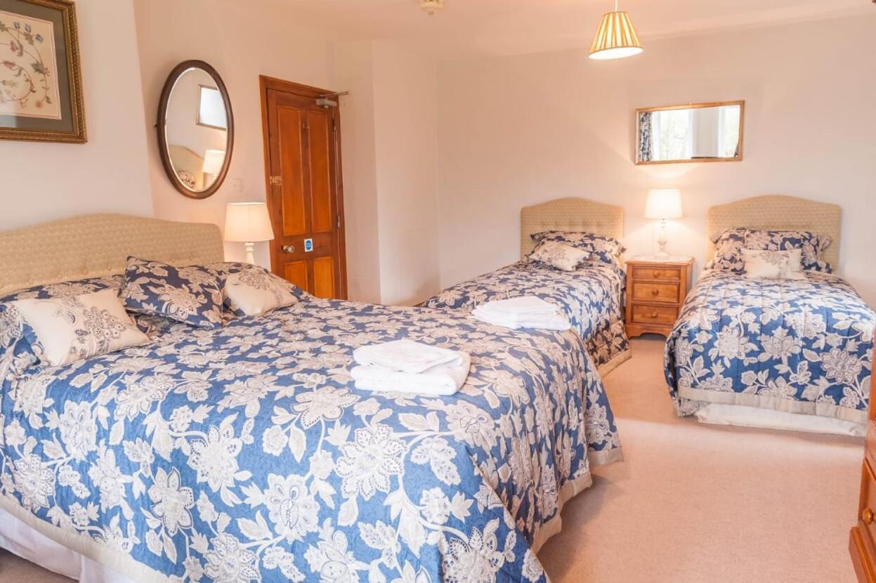 Bed and Breakfast Knole Farm Okehampton Esterno foto